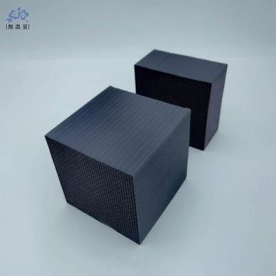 Giá tốt. 700mg/g Cây mật ong than hoạt tính dựa trên than trong các quy trình công nghiệp trực tuyến